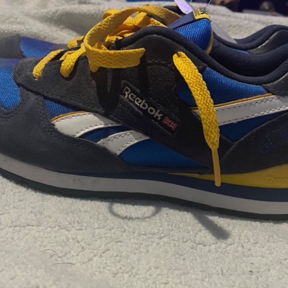 Reebok Classic - Picture 6 of 7